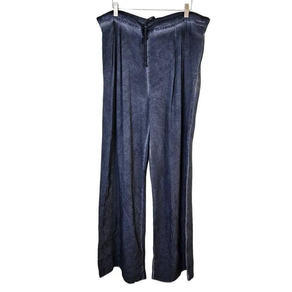 Mustard Seed blue dyed wide leg pants. Size L.